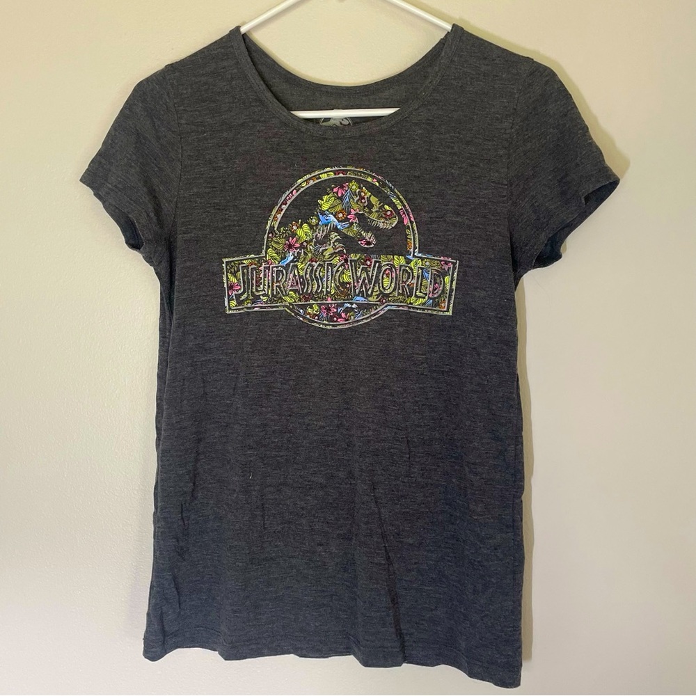 Jurassic World - Small T-Shirt
